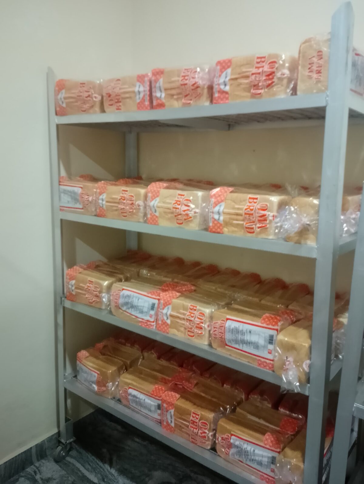 Oma Bread (Bread Family Size Loaves) - Image 5